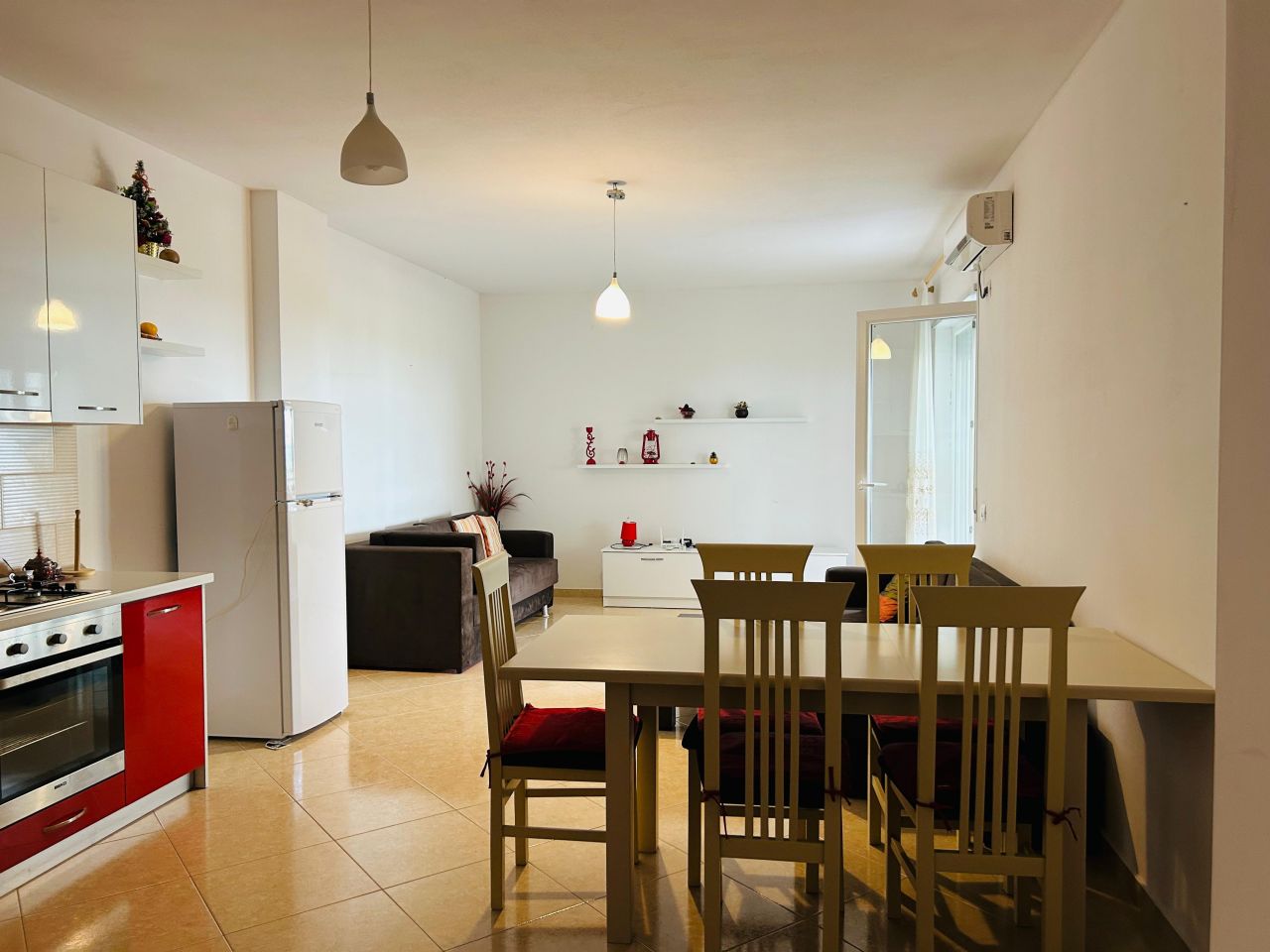 Apartament na sprzedaż w Vlora Albania, położony w dobrej okolicy, blisko plaży